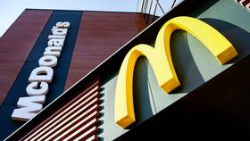 Зарплата подростков в McDonald's: условия и перспективы в Эконика